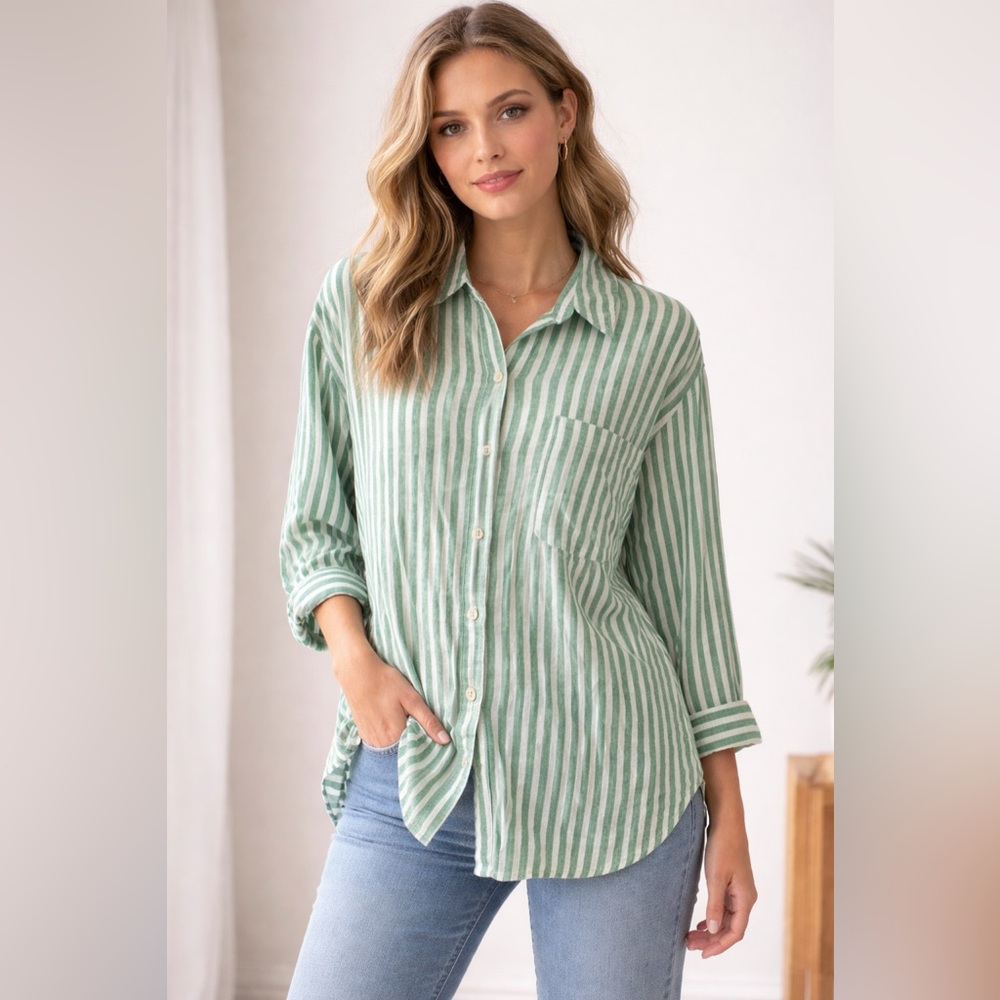 Universal Thread Green and White Striped Shirt